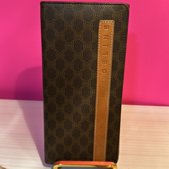 Celine Brown Leather Clutch - Picture 9 of 9